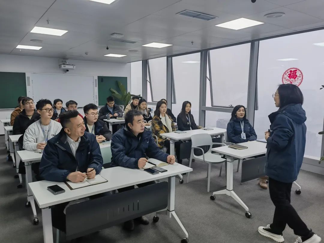 凝“新”聚力 扬帆起航丨华体会官方端网站登录入口_华体会（中国）2023届营销管培生新锐训练营正式开营！